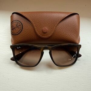 Ray Ban Chris Sunglasses
